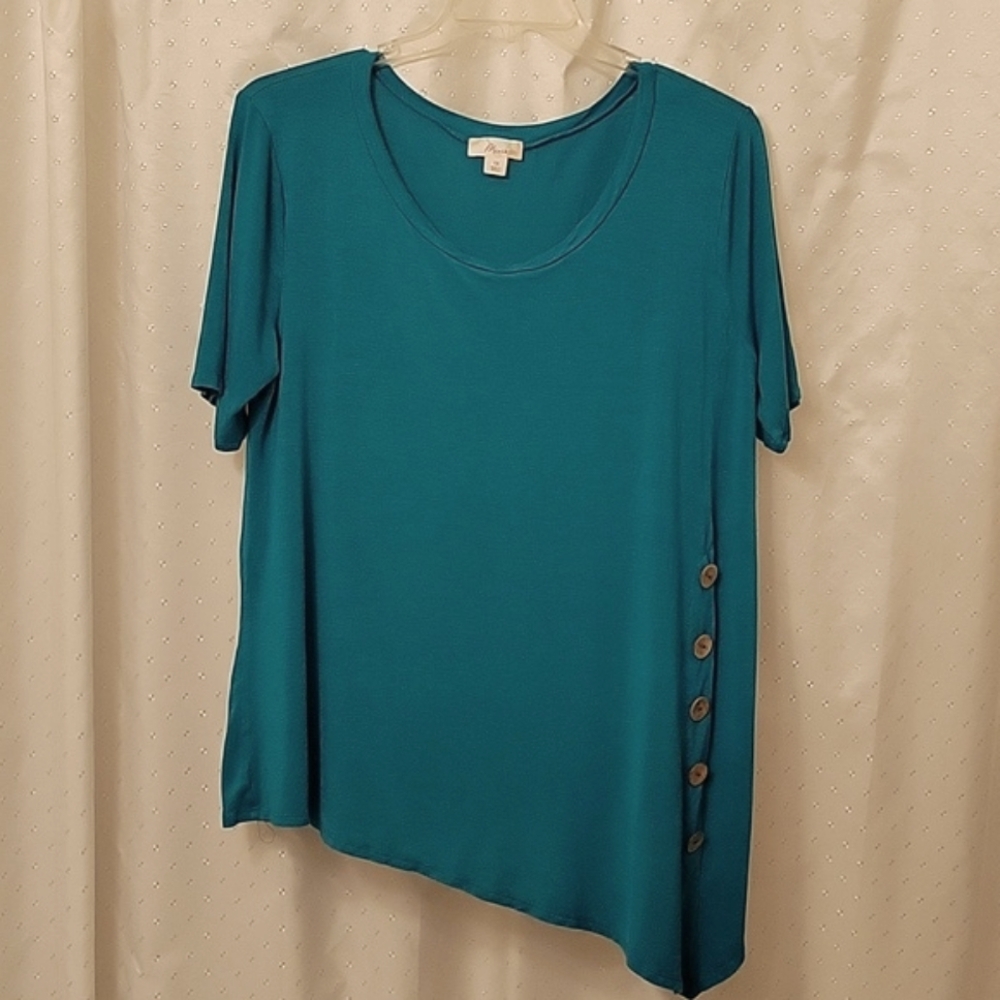 🍁4/$25 Women's Misia asymmetrical top, size 1X, teal green.